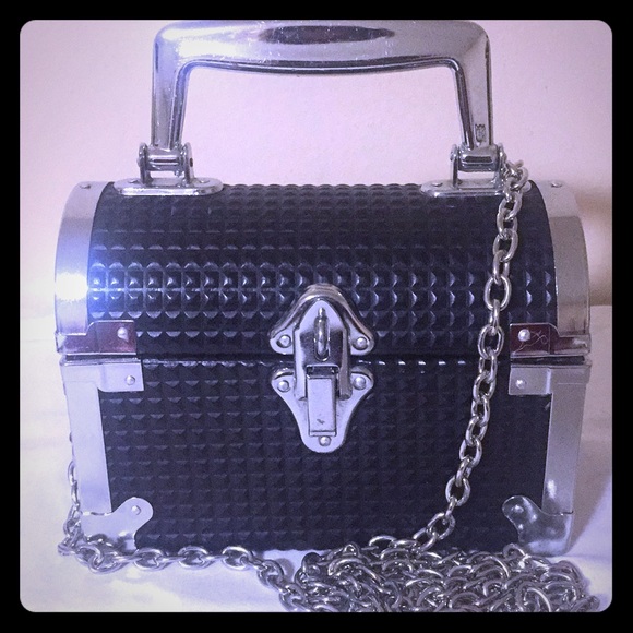 Handbags - Shoulder bag